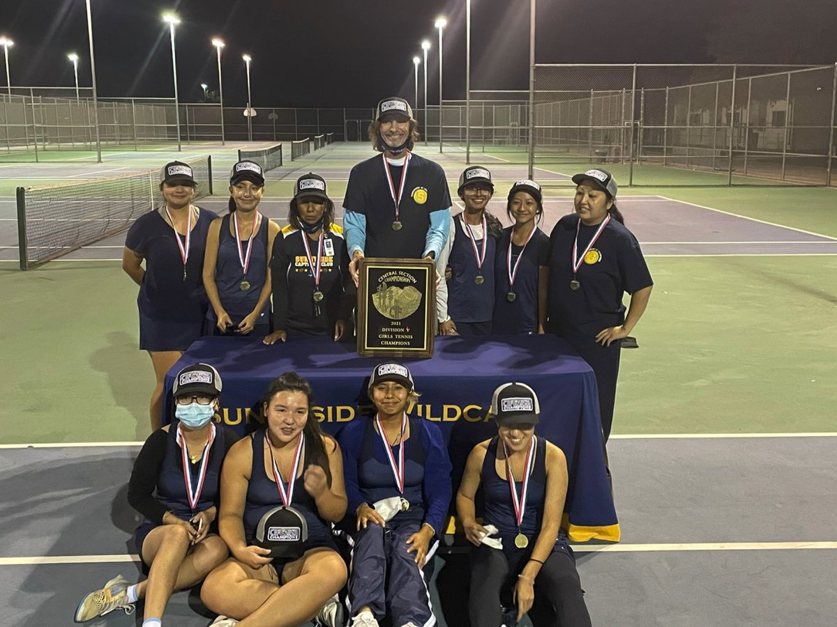 Congratulations to our Sunnyside girls tennis team on becoming Valley Champs! Go Wildcats! 💛💙