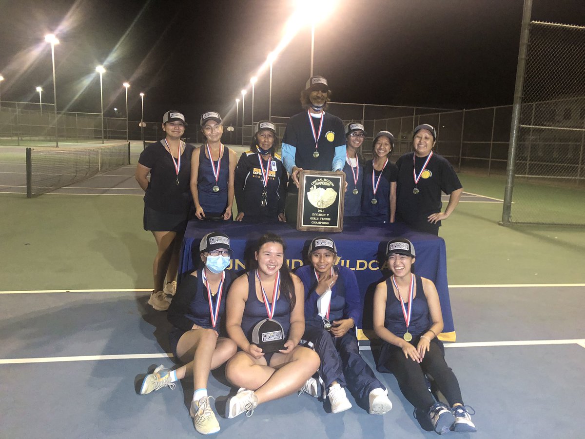 shs_sport's tweet photo. Sunnyside girls tennis D5 CIF Central Section Champions🎾🥇 
Congratulations Wildcats!!💙💛 https://t.co/W2AZgDPl8Q