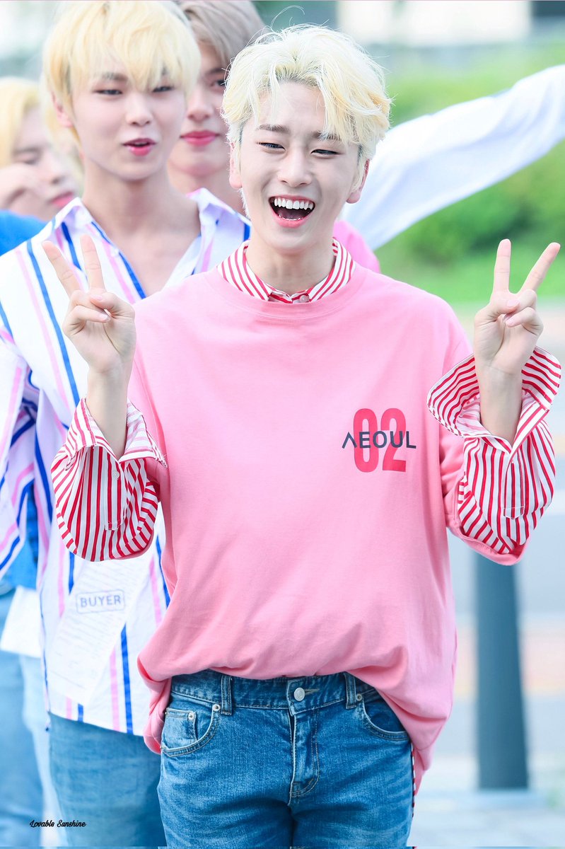 archivejinkwon's tweet photo. ✰: 180726
© : Lovable Sunshine
♡ : #진권 #뉴키드 https://t.co/XPoK7Acj7R