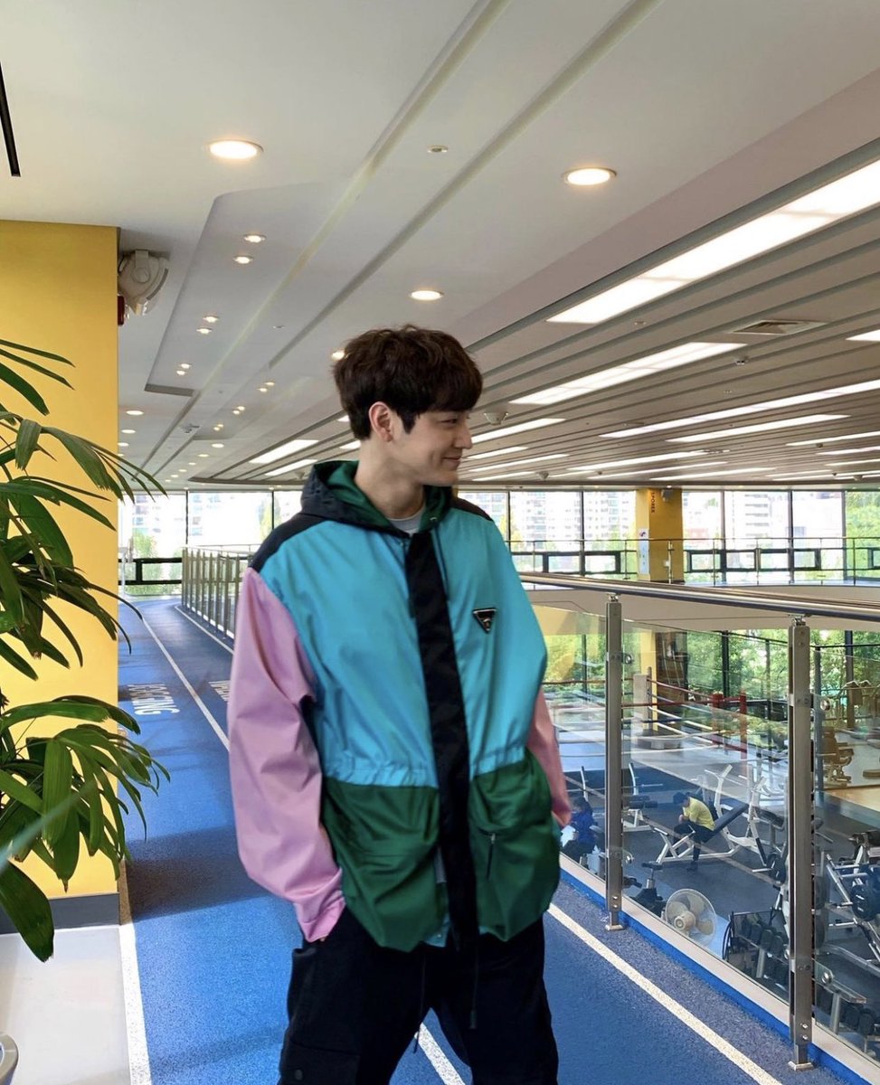 JJANGSOLA's tweet photo. hyebeom kulot era so tru 😌 https://t.co/WPNDy5ruJh