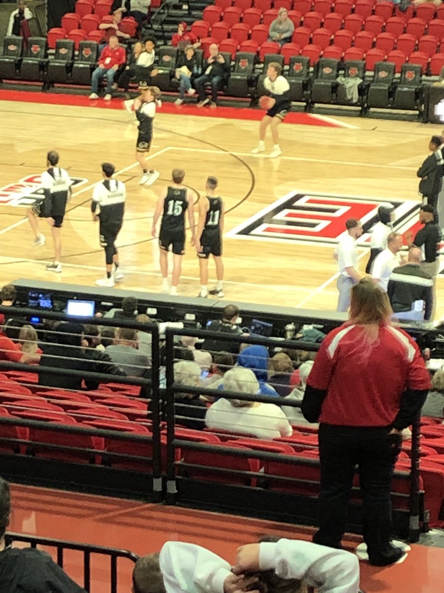 So great to see my guy <a href="/SmithsonStetson/">Stetson Smithson</a> and <a href="/Harding_MBB/">Harding Men's Basketball</a> play at AState tonight! Proud to be a Bison!!