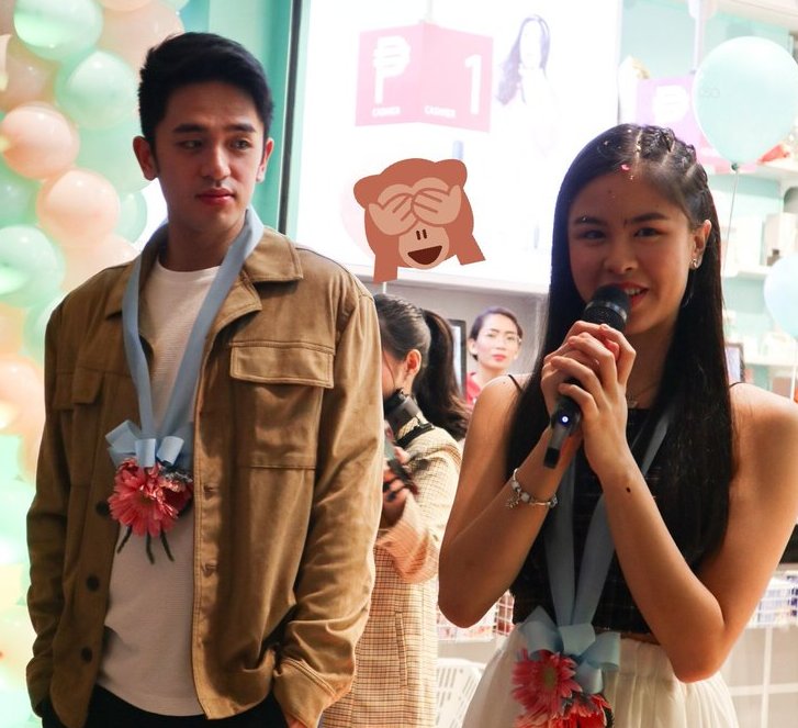 davkisswarrior's tweet photo. Nov 10, 2019. These two beautiful individuals met. Happy 2nd Anniversary #DavKiss Yoyoso event.. 😍💚

Since then, some hearts got hooked with their unexpected chemistry and good visuals. We love and support you both. 

@davidlicauco @KissesDelavin 
#DavidLicauco #KissesDelavin https://t.co/uWJZLUr3pA