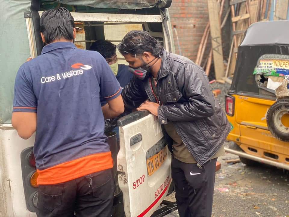 careandwelfare's tweet photo. We are on field now, in association with Greater Chennai Corporation. Quick action from GCC’s side is much appreciated. That is the need of the hour.

#helpinghand #ChennaiRains #ChennaiRains2021 #GCC #GreaterChennai #CareAndWelfare #Chennai https://t.co/pp5SkYlO8w