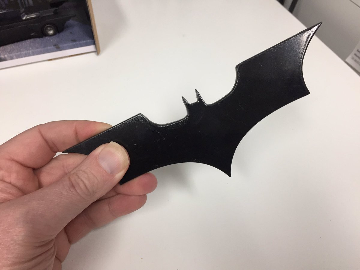 ABCNerdzilla's tweet image. One of @HoganNerd’s clients just made him this batarang. Cool huh!