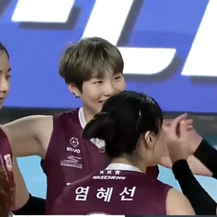 저화질의 이소영 (@lq_lsy) on Twitter photo 