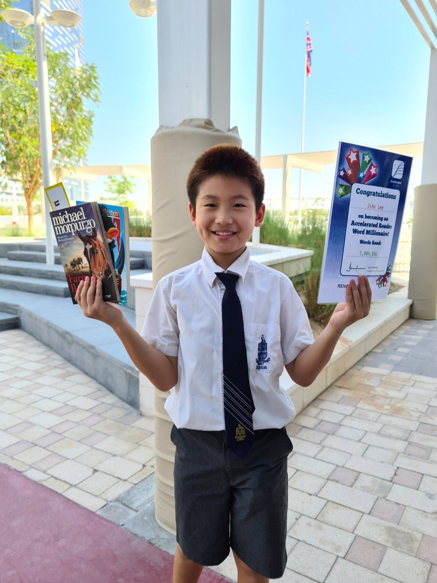ReptonADLibrary's tweet image. Our new WORD MILLIONAIRE! We are super proud of Jiho for reaching the 1 Million words read! He worked so hard to achieve this milestone🏆#frylibrary #juniorliteracyRAD
