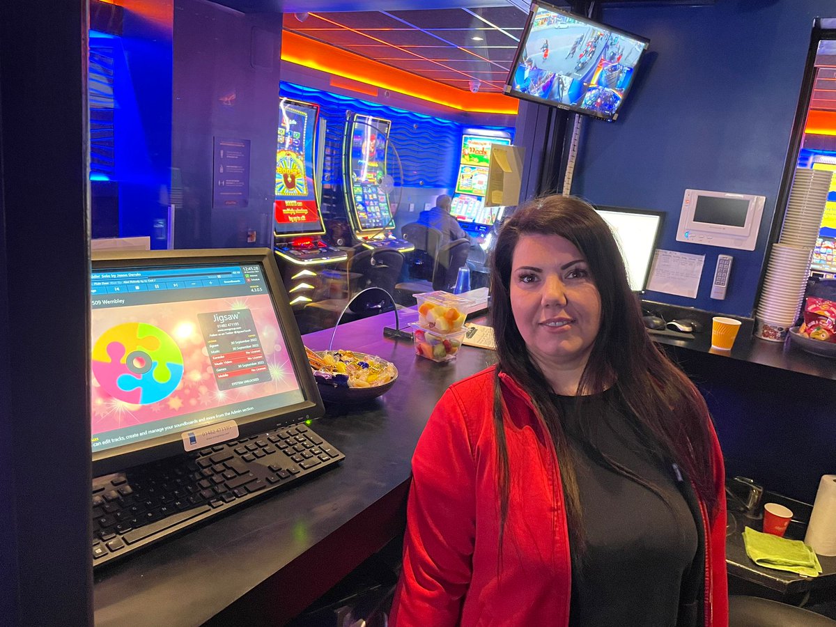 Great catching up with Evelina at Silver Time in Wembley. Brilliant to receive such positive feedback 👍 about the Jigsaw System 🧩 Check it out for yourself at any of their 9 venues across London.