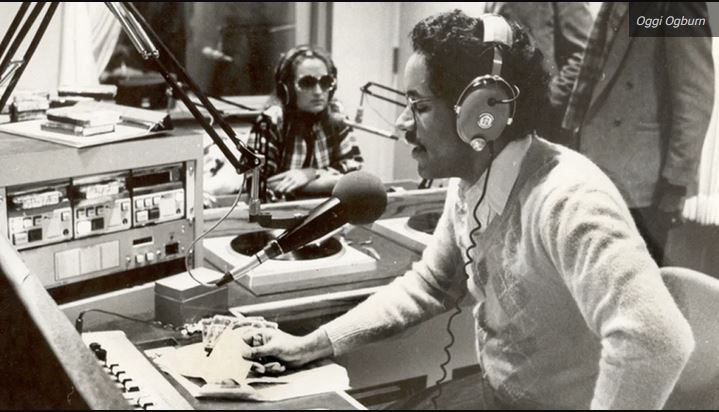 ShawnYancyTV's tweet photo. MUST WATCH TV:  The Quiet Storm &amp; The legendary Melvin Lindsey!
Decades after the creation of the show on @WHURfm and Lindsey’s death... his legacy lives on. 
Bravo to our NEWS4 team who put this togther @TraceeWilkins @TeneilleGibson &amp; @marielapatron ---> https://t.co/AEoJmL88kk https://t.co/gqy3m99vJk
