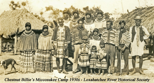 JupiterLH's tweet photo. We are thankful for the stewards of the land and water, past and present.

Pictured: Miccosukees at Chestnut Bille’s camp on the Tamiami Trail, 1930s.

#NativeAmericanHeritageMonth 

#Seminole #Miccosukee #seminoletribe #miccosukeetribe #ThrowbackThursday #Thanksgiving https://t.co/VULfOg45aq