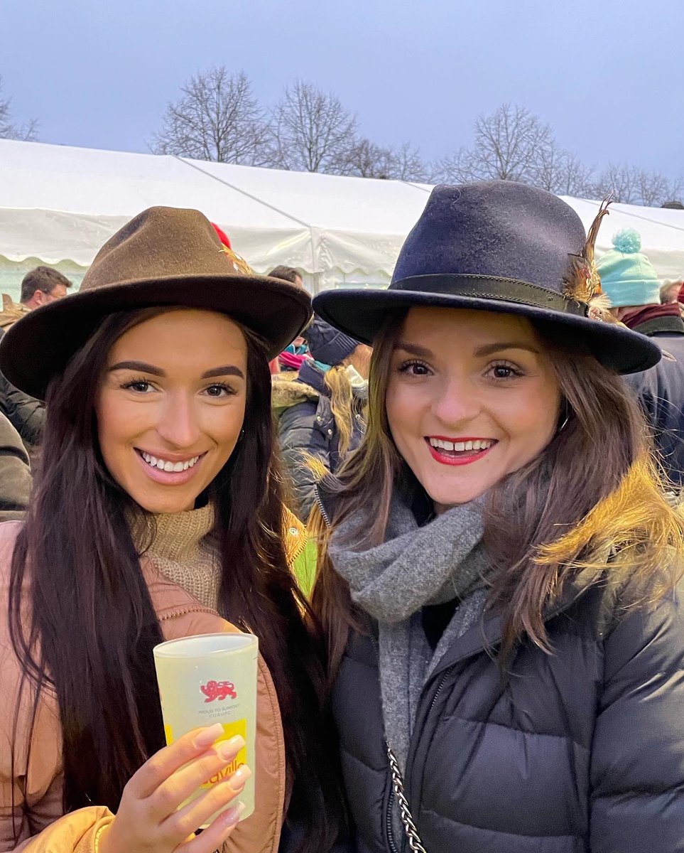 LaraghHomes's tweet photo. Today, we were delighted to attend the Cambridge University 1βs vs Steele Bodgers Rugby match today, at the @CURUFC Ground!
Β
Well done to both teams! ππΌπ
Β
#curufc #rugby #match #rugbymatch #cambridge #steelebodgers #networking #laragh #homes #laraghhomes https://t.co/2gLyGMlA32