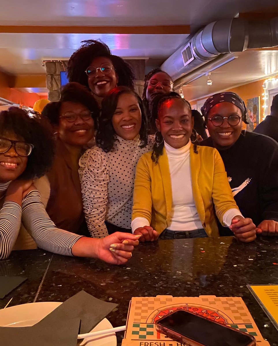 itsdeenataylor's tweet image. ❤️ #nov20th #birthday