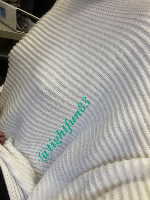 Think they like my sweater at work today? 😏💜💋 https://t.co/35weMDn8MZ