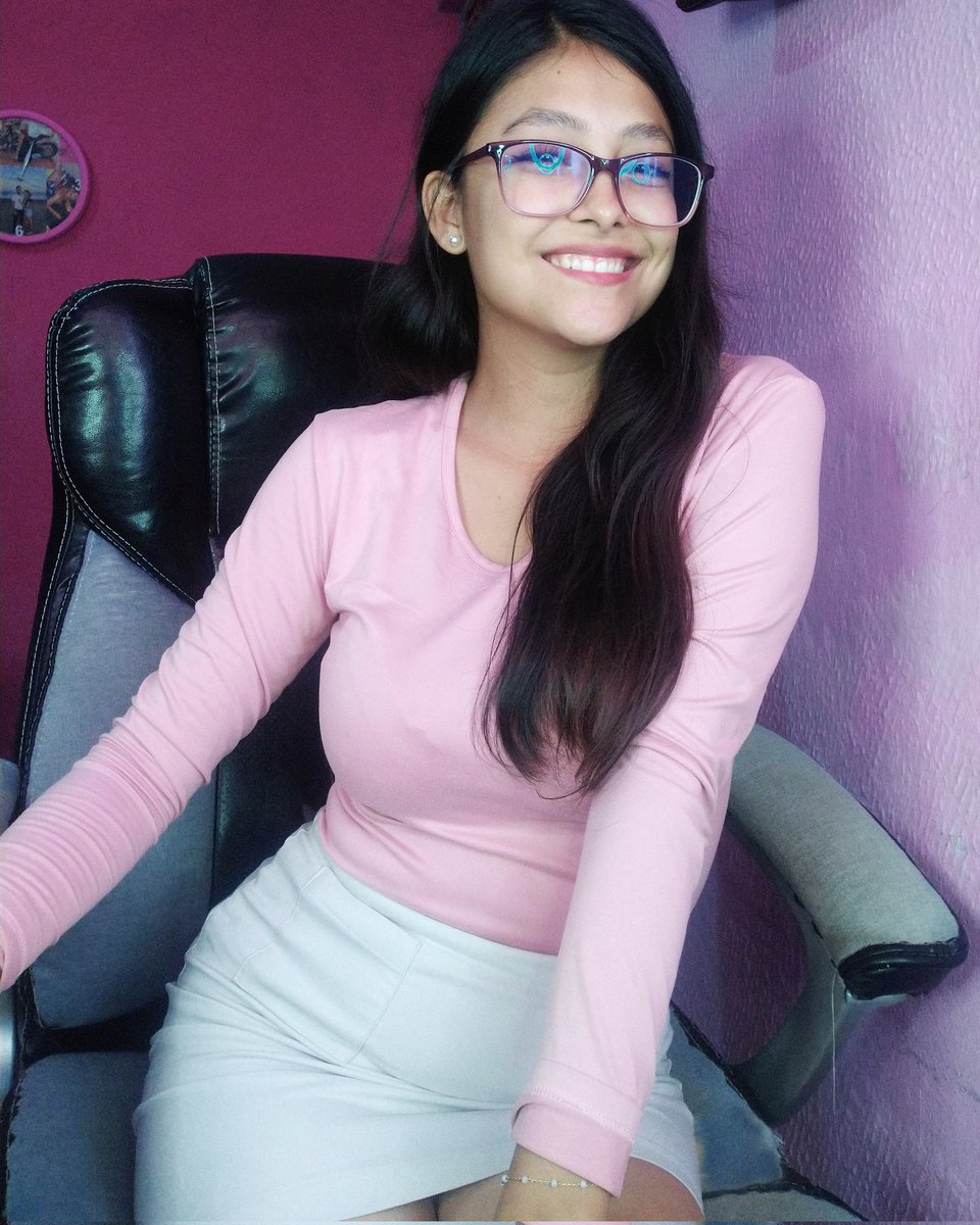 irannyrodriguez's tweet photo. ❤Dale RT para que se me quite la gripa 🤧😪 https://t.co/n8GYjoXlJq