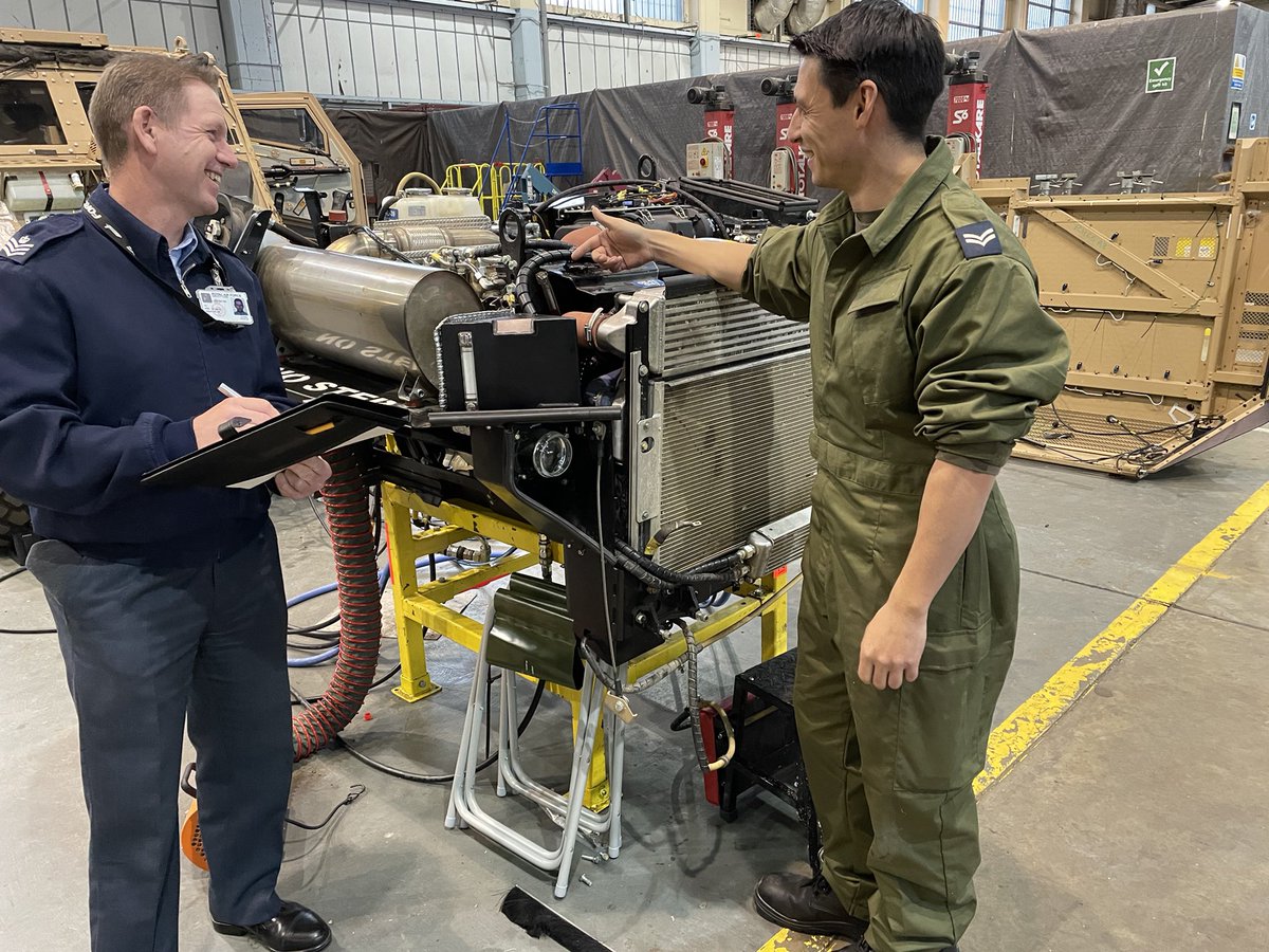 StnCdrHonington's tweet photo. Unsung heros of @RAFHonington - the Eng Sqn internal quality audit team today conducted their annual check of 1 Sqn RAF Regt #ArkishSurrish. Unglamorous but critical work to ensure safe and effective engineering, which guarantees the Sqn can work, train and operate safely! π https://t.co/I35oeLZP93