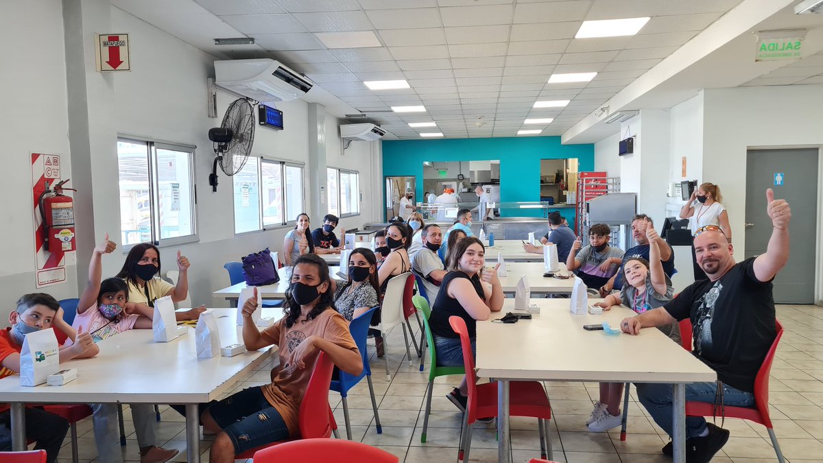 intercargoARG's tweet photo. Como parte de la semana aniversario, hoy recibimos a los hijos de los empleados para conocer y recorrer nuestros lugares de trabajo.
#VamosAIntercargo https://t.co/1k0Sa6tmOG