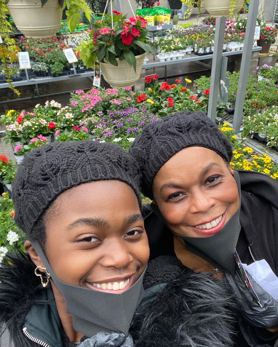 NyStefand's tweet photo. Here is us shopping for seeds and pots during the pandemic.
Go check out our new video! ⬇️
Enjoying the summer in a Pandemic (shopping, planting and tanning) https://t.co/8Yl4X9R3bR
#motherdaughter #pandemicsummer #planting #gardening https://t.co/i89ihkSmPD