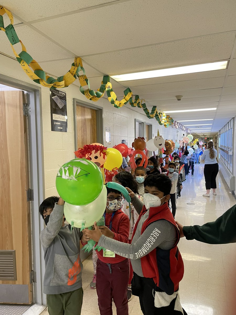 Our first ever 3rd Grade Thanksgiving Day Parade was a huge success! Our float designers were creative, collaborative and used their engineering skills to build their masterpieces! Thanks to our entire Third Grade team! #jmipride #shinebrightedison