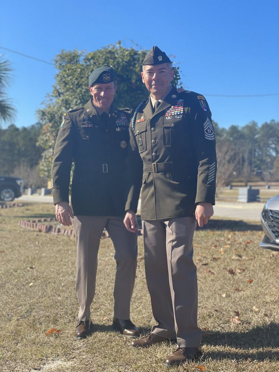 Former_165th_BrigadeCSM tweet media