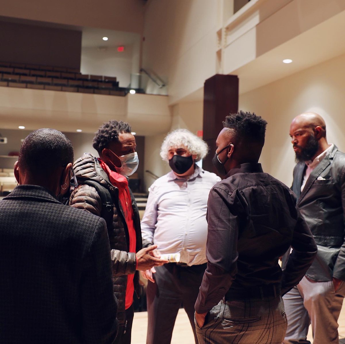 LoiterEC's tweet photo. Thank you to everyone who came to our first critical community conversations event with East Cleveland Public Library. Please stay tuned for our next event in January. Thanks to all our speakers who traveled to join us and to Roaming Biscuit for the lunch! https://t.co/cx8CRzzHaO