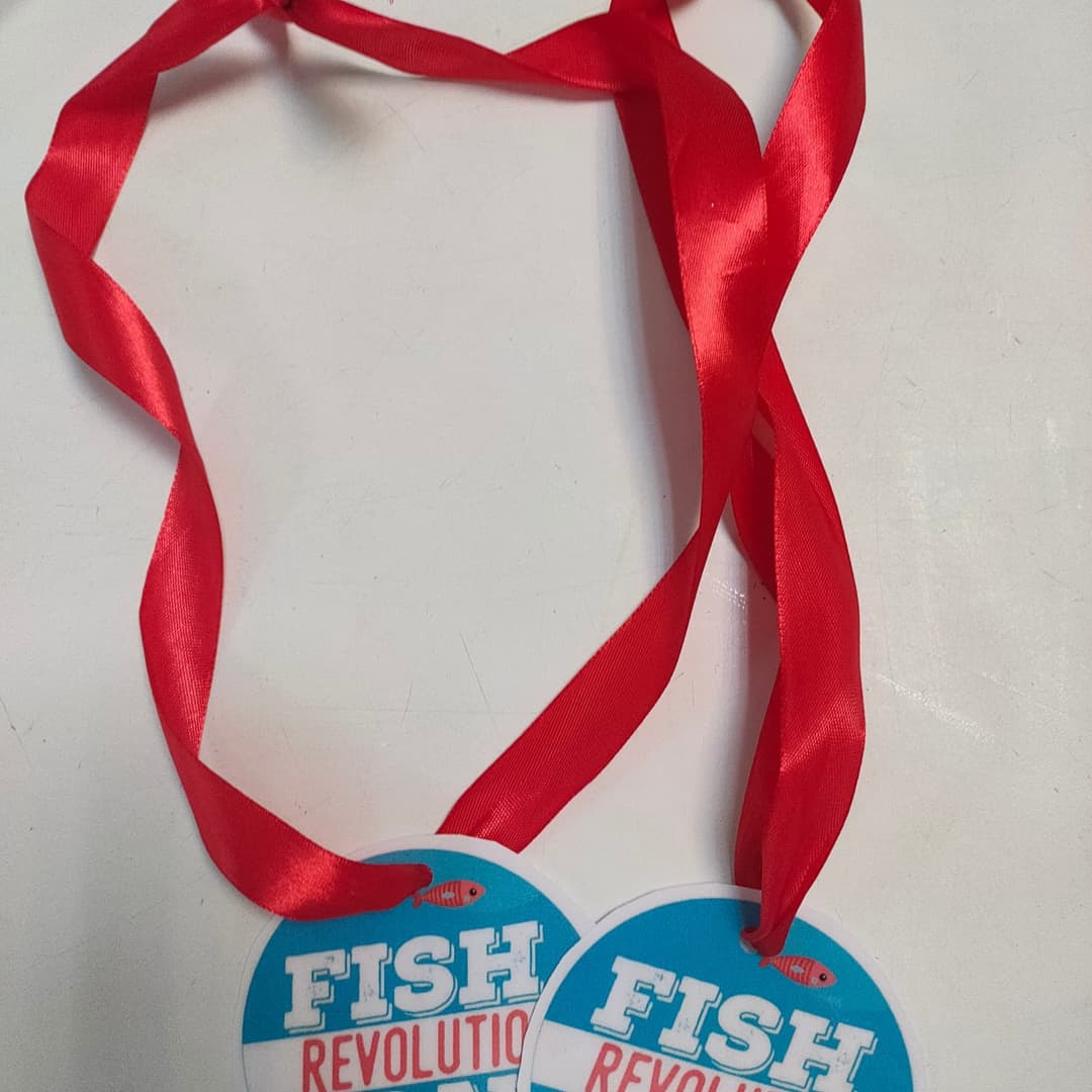 cpb_columbia's tweet photo. Segunda jornada #fishrevolution de @angel_leon_aponiente en el comedor del cole. Hoy rustidera de merluza con patata marina y cuentos sobre la importancia de cuidar los mares. ¡Lo hemos pasado genial! https://t.co/YmuWLyba3t