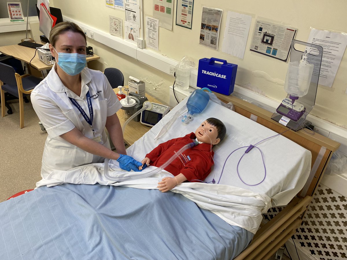 Caroline M tweet media