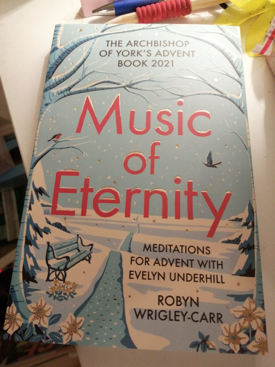 ruth_hw's tweet photo. The book has arrived just in time for #AdventBookClub!
If you want to know more about how #AdventBookClub works, check out @ramtopsgrum's blog: https://t.co/whXqydAud2
Join us on Twitter or Facebook, blog if that's your thing, or just read along - whatever works for you. https://t.co/kFR70aMERS