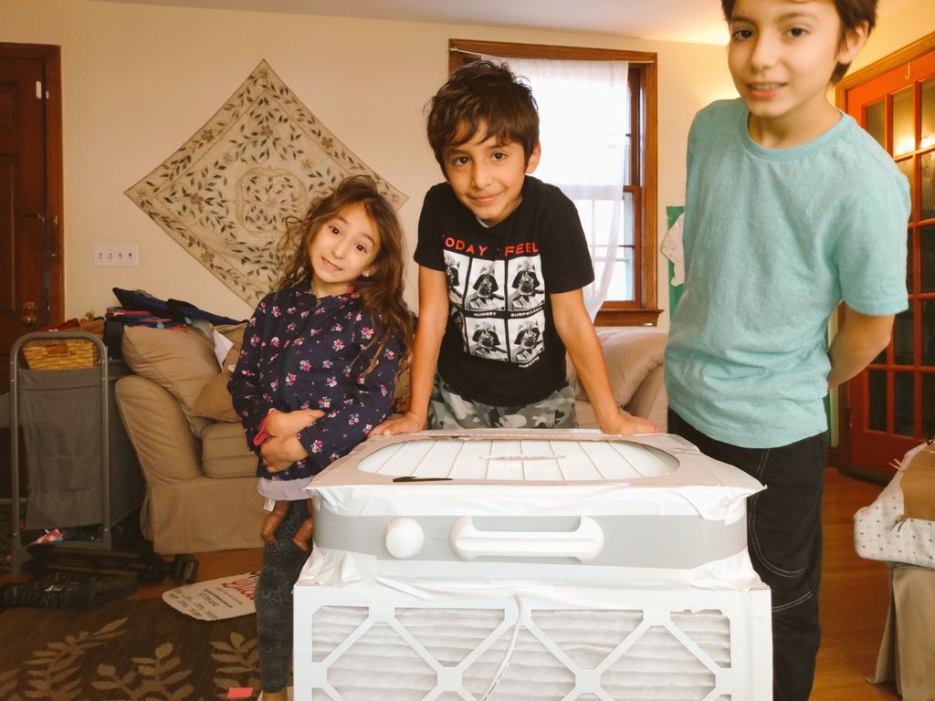 Mlloyd_2010's tweet photo. Just finished assembling a Corsi-Rosenthall box. Now we're ready for #Thanksgiving  #IAQ @CorsIAQ @JimRosenthal4 https://t.co/vsr8GR10Hj