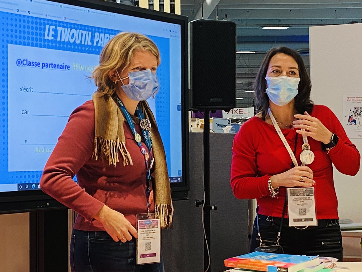 ☕️CAFÉ TWICTÉE☕️
“Twictée c’est un peu la conduite accompagnée pour  découvrir les réseaux sociaux” dixit @Celmart91 qui anime le #CaféTwictée avec <a href="/corelie76/">Aurélie Cuerda 🥰▶️🐘</a> sur le #carrefourinnov d'@educatectice.