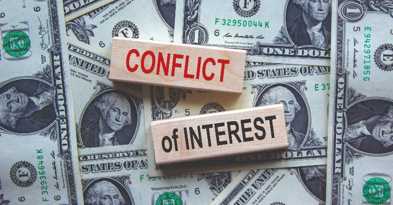 IN_publishing's tweet photo. Prevalent, invisible conflict of interest places US IR research results on trial (Lee J Hsieh and Mina S Makary) - https://t.co/CmB5pxnYEP

@MinaMakaryMD #ConflictOfInterest #IR #InterventionalRadiology #IRAD
