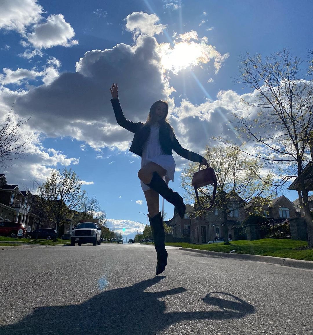 the sun is shining brightly🥳