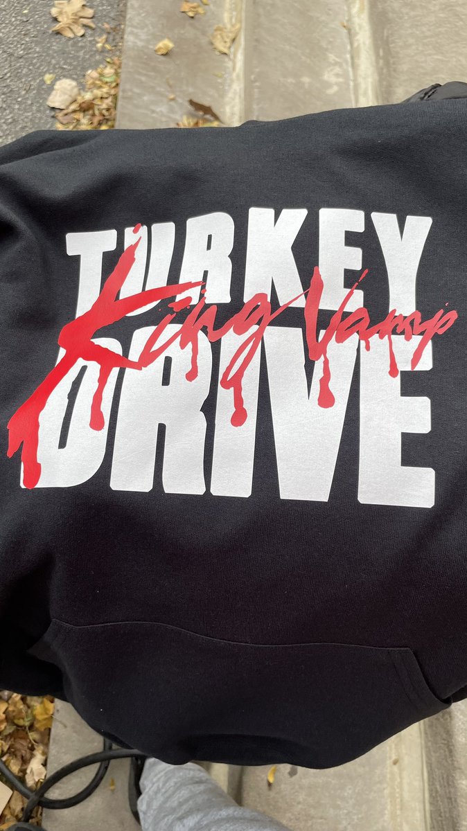 miguelc219's tweet image. S/o #kingvamp