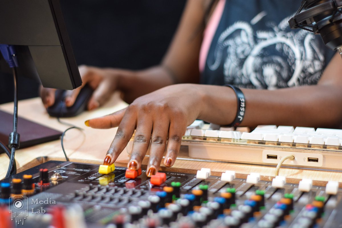 MediaLabEntebbe's tweet photo. πποΈ A podcast is coming right your way!
Media Lab is here to drive you. We are looking at being your favourite online content provider. Sit back and relax. We are the first, fast and better! #MediaLabEntebbe | #MediaLabRadio | #MediaLabPodcasts https://t.co/bbPe7EmMmd