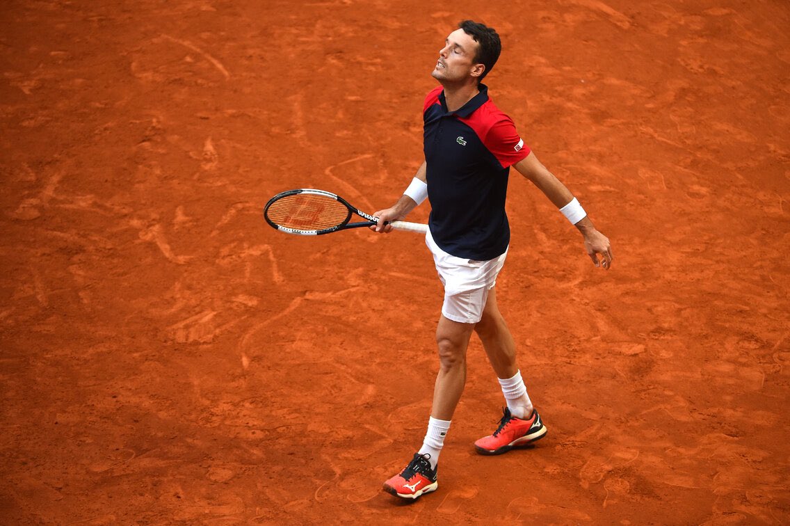BautistaAgut's tweet photo. Ayer se acabó mi temporada tras confirmarse una lesión en el abdominal

Esta lesión hace que no pueda participar en mi torneo favorito, la @daviscup 

Toca descansar y animar a España desde casa ¡Mucha suerte equipo! 🇪🇸

Gracias por los mensajes de ánimo recibidos 🙏🏻 https://t.co/3W1tpvmgpI