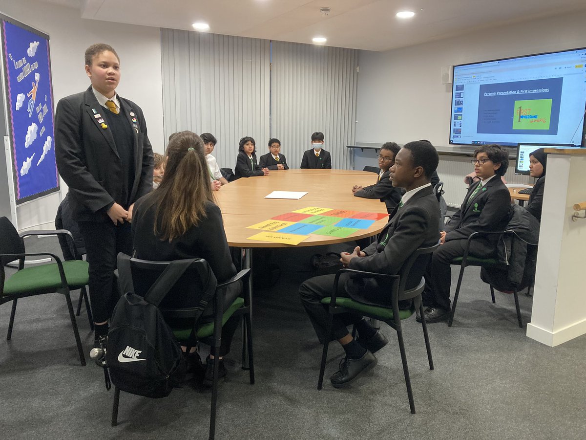 It’s Wednesday which means Politeness Ambassador <a href="/FgcsInfo/">Forest Gate Community School</a> with <a href="/PolishedManners/">Laura Akano</a> #politeness @lisa905458 <a href="/MissTBegum/">Thahmina</a> <a href="/FgcsTlc/">FGCS TLC</a>