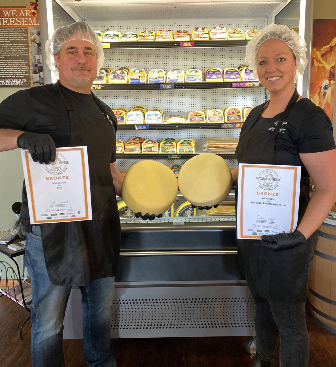 Schnabeltier brings home 2 BRONZE medals from the 2021 World Cheese Awards with their Bliss Gruyere &amp; Rochester Raclette artisan cheeses!
<a href="/INDairy/">Indiana Dairy Assoc.</a> <a href="/Indiana_Grown/">Indiana Grown</a> #worldcheeseawards #indianacheesetrail #schnabeltier #gruyere #raclette