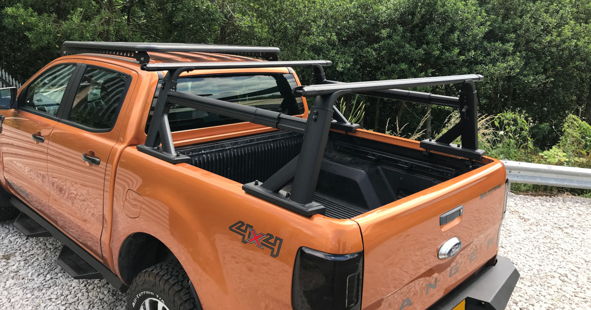 Direct4x4's tweet image. Emergency Recovery Traction Sand Tyre Track Brackets to fit to our Adaptable Adjustable Cargo Rack now exclusively available on our website:

direct4x4.co.uk/products/emerg…

✅ Strong ABS plastic
✅ No drilling required
✅ Velcro straps for quick setup