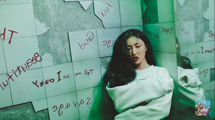 ParaBiast's tweet photo. Apreciando a diosa Hwasa 
Pt. 6

#ImA빛MusicVideo
#HwasaComeback  #Hwasa https://t.co/z1z7NwIb8G