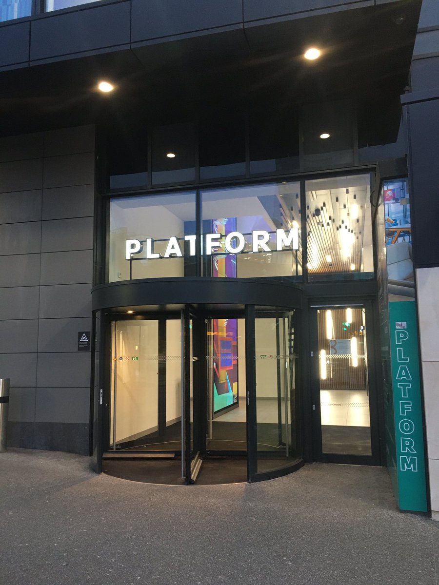 MrSteveTownsend's tweet photo. Great to touch base with our Leeds colleagues and work in our Leeds office for the afternoon, whilst in the neighbourhood to discuss an exciting new office fit out project https://t.co/yvk2NlSMKo