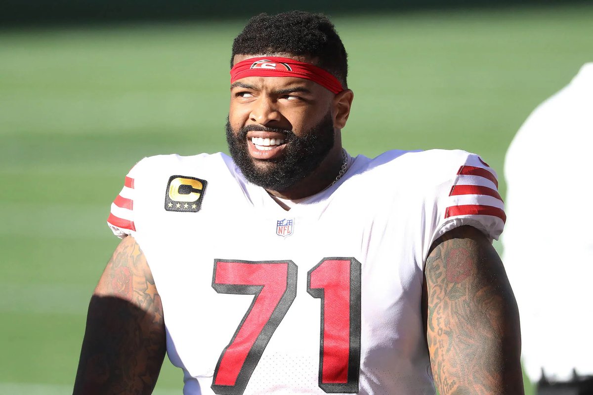 49ersSportsTalk's tweet photo. #49ers LT @TrentW71 does not lead his position in Pro Bowl votes. That is outrageous. We must change that now!!!! 

#ProBowlVote + Trent Williams 

Every RT = 1 Vote. #Niners #FTTB https://t.co/zCERks9wMi