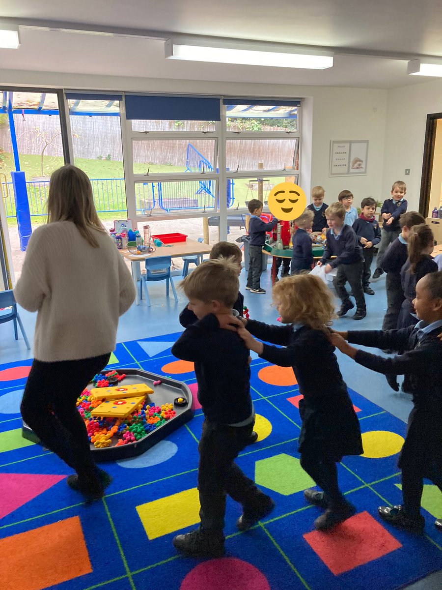 Reception_BG's tweet photo. Reception had great fun today writing their song requests and performing on the stage! We even had a conga line around the classroom! 💃🏻🕺🏼🥳 https://t.co/gzti8nHSMD