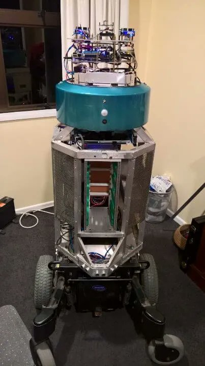 HackerSpaceTech's tweet photo. Autonomous Robot With Arduino, a Single Board Computer, and More #arduino #microcontroller #autonomous #robot #single #autonomousrobot #singleboard #singleboardcomputer #desktour #techie https://t.co/9dLwEkaXHB https://t.co/IWt0LZY2qz