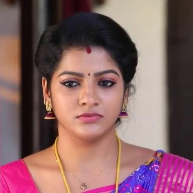 DreamMullai's tweet photo. தன் ஆசைபட்ட வாழ்க்கை கிடைக்காவிட்டாலும் தனக்கு கிடைத்தவனை ஆசையுள்ளவனாக எண்ணி காதலுடன் வாழ்ந்த என் முல்லைக்கு இனிய பிறந்தநாள் வாழ்த்துகள் #HBDCHITHUMULLAIKATHIRVELAN https://t.co/hQsTF0S9z7