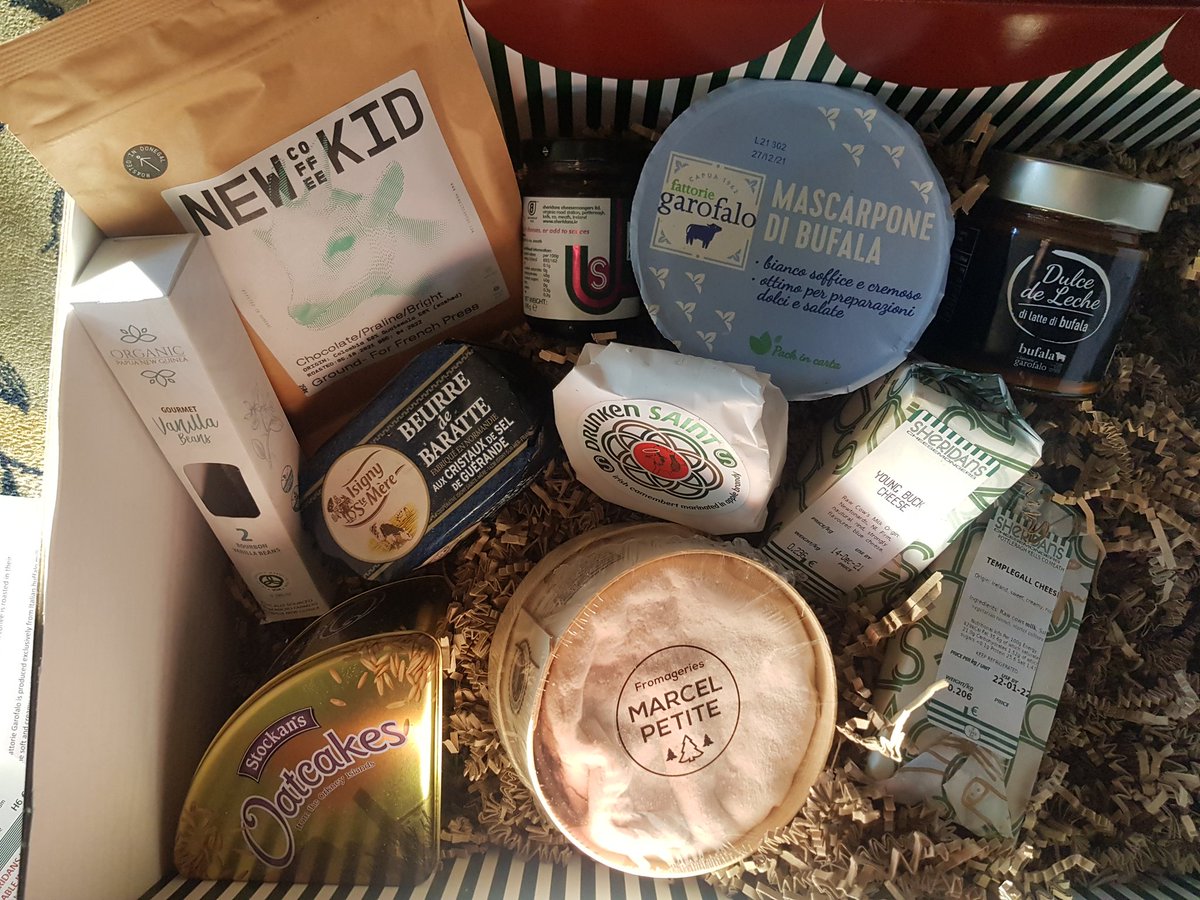 Bibliocook's tweet photo. Thanks to @SheridansCheese for the beautifully packaged treasure trove of cheesy (and other) treats! 

Lots of Christmas hamper gifts available at https://t.co/k9wKhq57mq 

#mediadrop https://t.co/TaEcaeLzzM