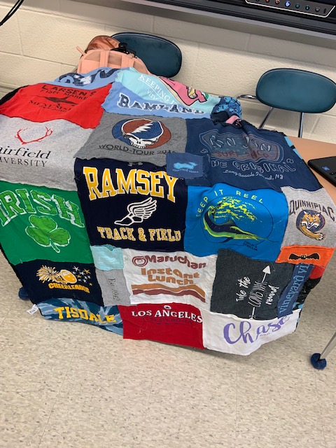 MrsCarloni's tweet photo. Busy Week! Upcycling Contest in Fashion Marketing was a success! https://t.co/hlxEleDNSM