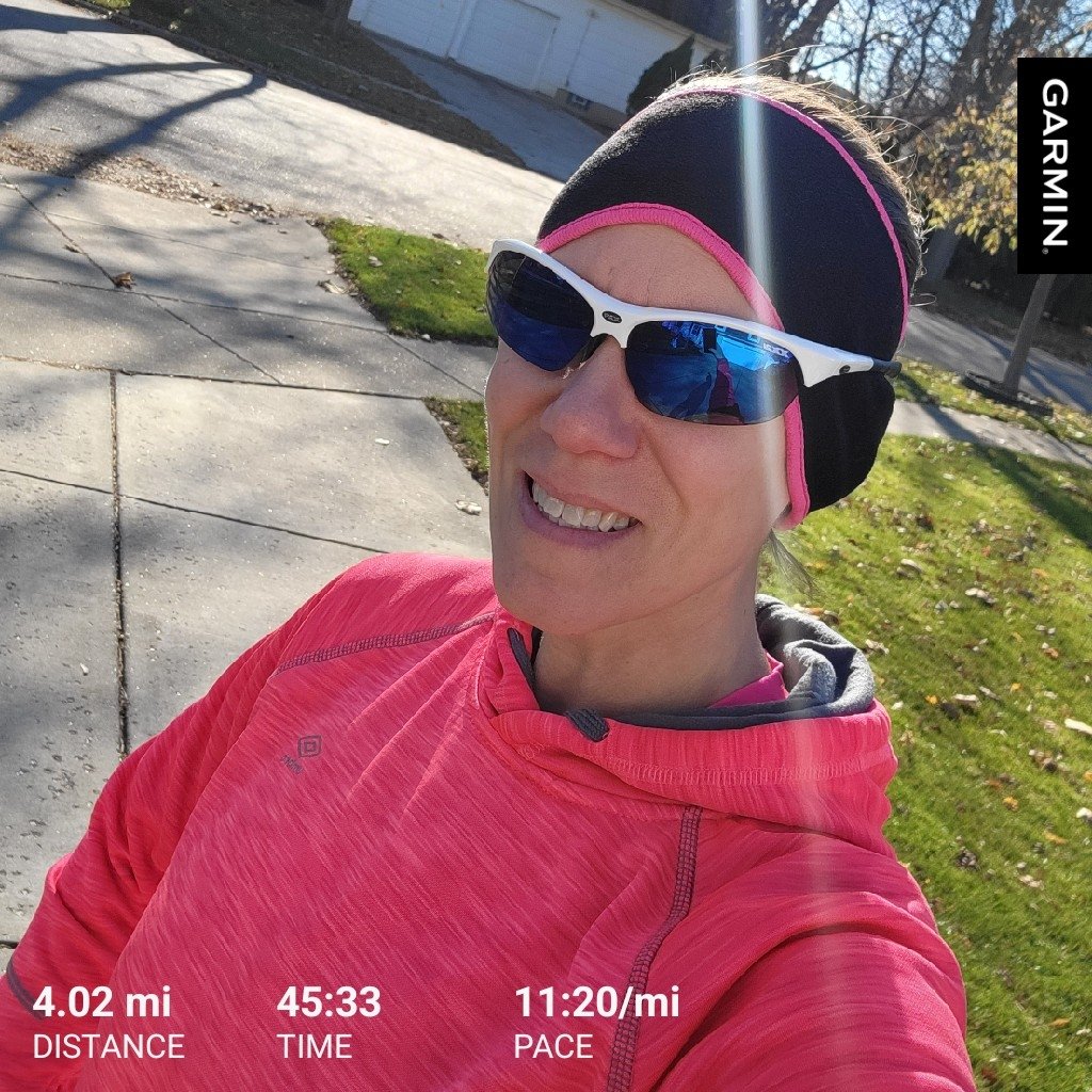 kc_run_coach's tweet photo. Extra day off means an extra run day! π Nice sunny run this morning and I'll hit up the weights with hubby when he gets home from work! I'm already thinking about that turkey!
#thanksgivingeve #running #extrarunday #4miles #wednesdayworkout #wednesdayrun #willrunforturkey https://t.co/ctChvYr9r6