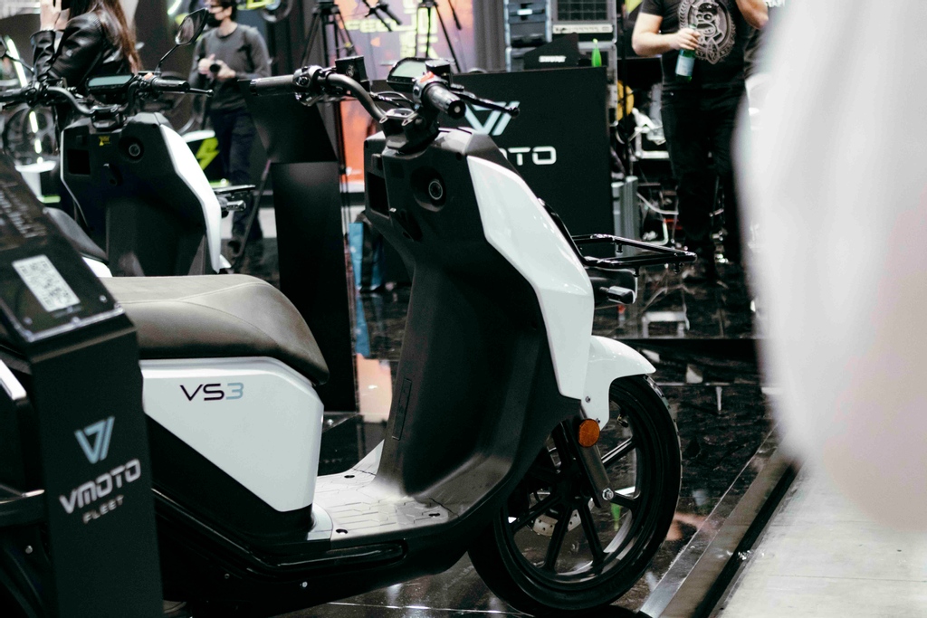 vmotosoco's tweet photo. New Vmoto Fleet VS3.⁠
⁠⁠
Vmoto - HAPPINESS IS A JOURNEY⁠
⁠
We are live @eicmaofficial 2021!⁠
⁠
Come find us at Hall 22 - Booth T21.⁠
⁠
#EICMA #RoadToEICMA2021⁠
#Vmoto #VmotoSoco #VmotoSocoEV #SuperSoco #electricvehicles #electriciscool⁠ https://t.co/crxvW5BbVS