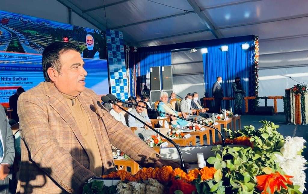 swarn_veer's tweet photo. #Foundation_stone_laid for
#25_National_Highway_Projects of Cost
Rs 11721Cr. by Shri @nitin_gadkari Ji
Most of these projects are in #Erstwhile_Doda.
Credit goes to @DrJitendraSingh Ji.
@PMOIndia @manojsinha_ @OfficeOfNG https://t.co/8Ucn9miSkQ