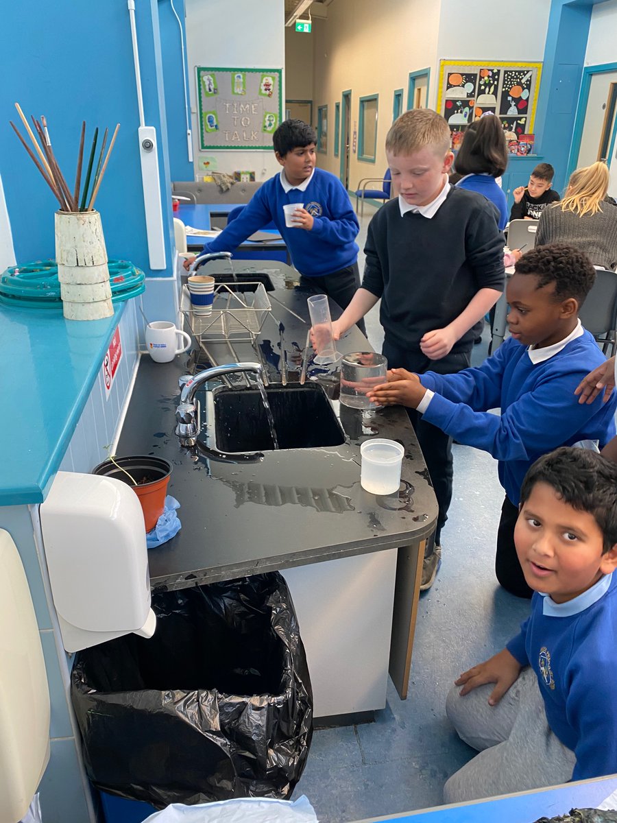 Broomhouse Primary 5 tweet media