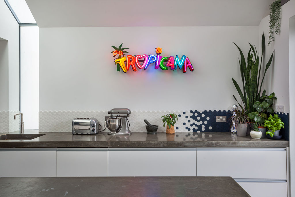 This rear extension is the perfect space for entertaining family and friends. Heated floors provide all the cosiness needed as Christmas comes round the corner.

Details are now on the website and can be found under existing homes on the website.