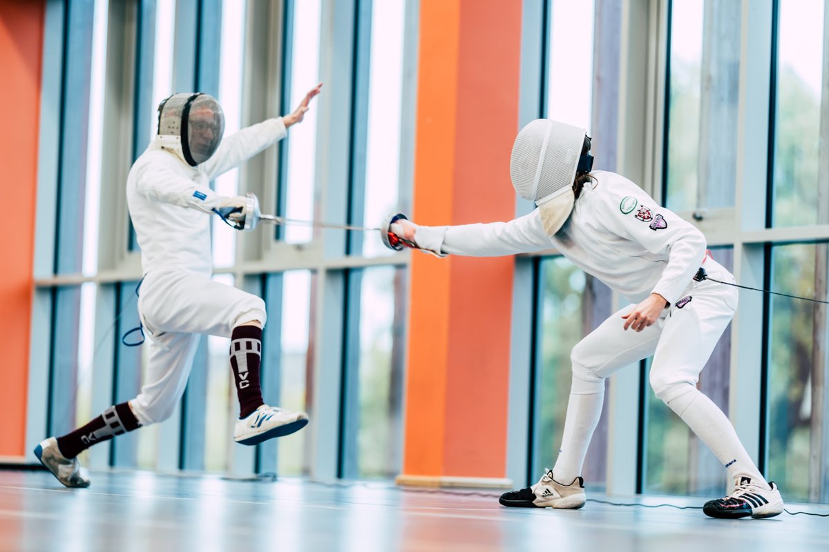 En-garde, pret, allez! Cambridge vs Cambridge fencing. kanesmithphotography.com/cambridge-fenc…